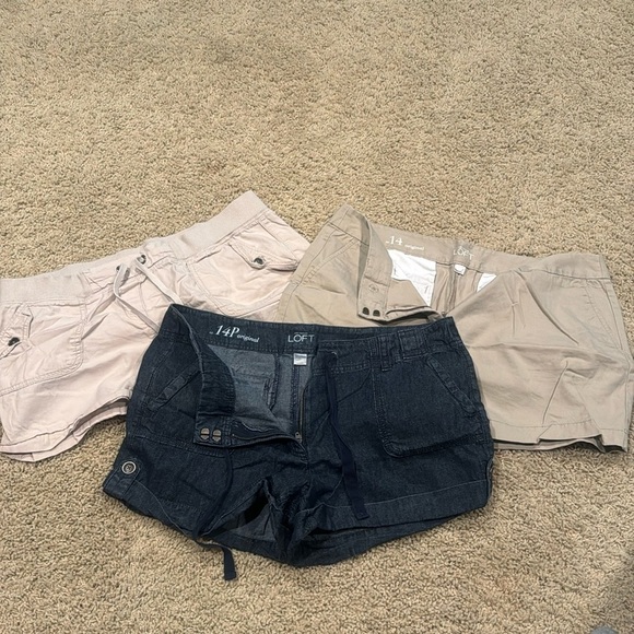 Ann Taylor Pants - Loft by Ann Taylor shorts